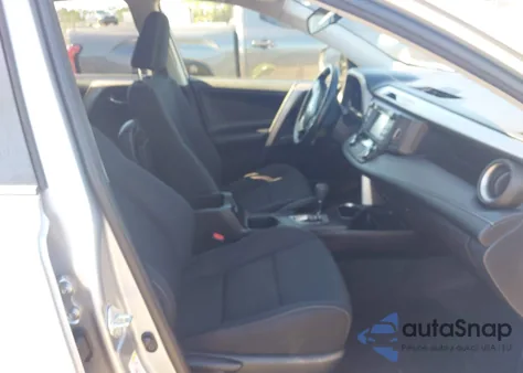 2018 Toyota Rav4 Xle from USA, damaged, VIN JTMWFREV9JJ183184